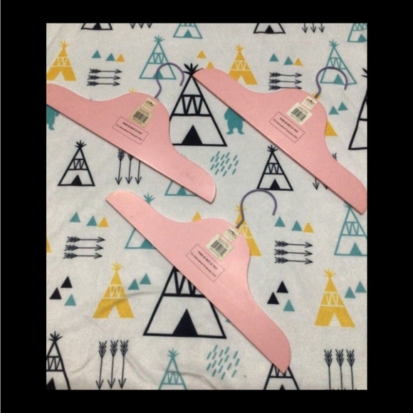 Boutique Hand Painted Hanger, Lot of 3, VINTAGE! - Picture 2 of 12